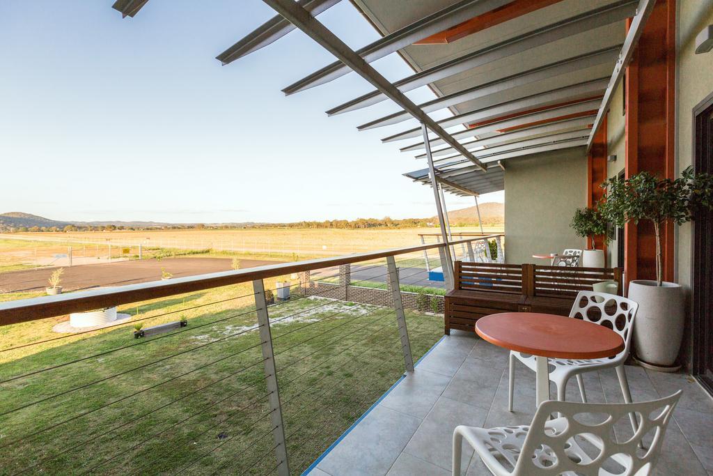 Hangar House Mudgee Esterno foto